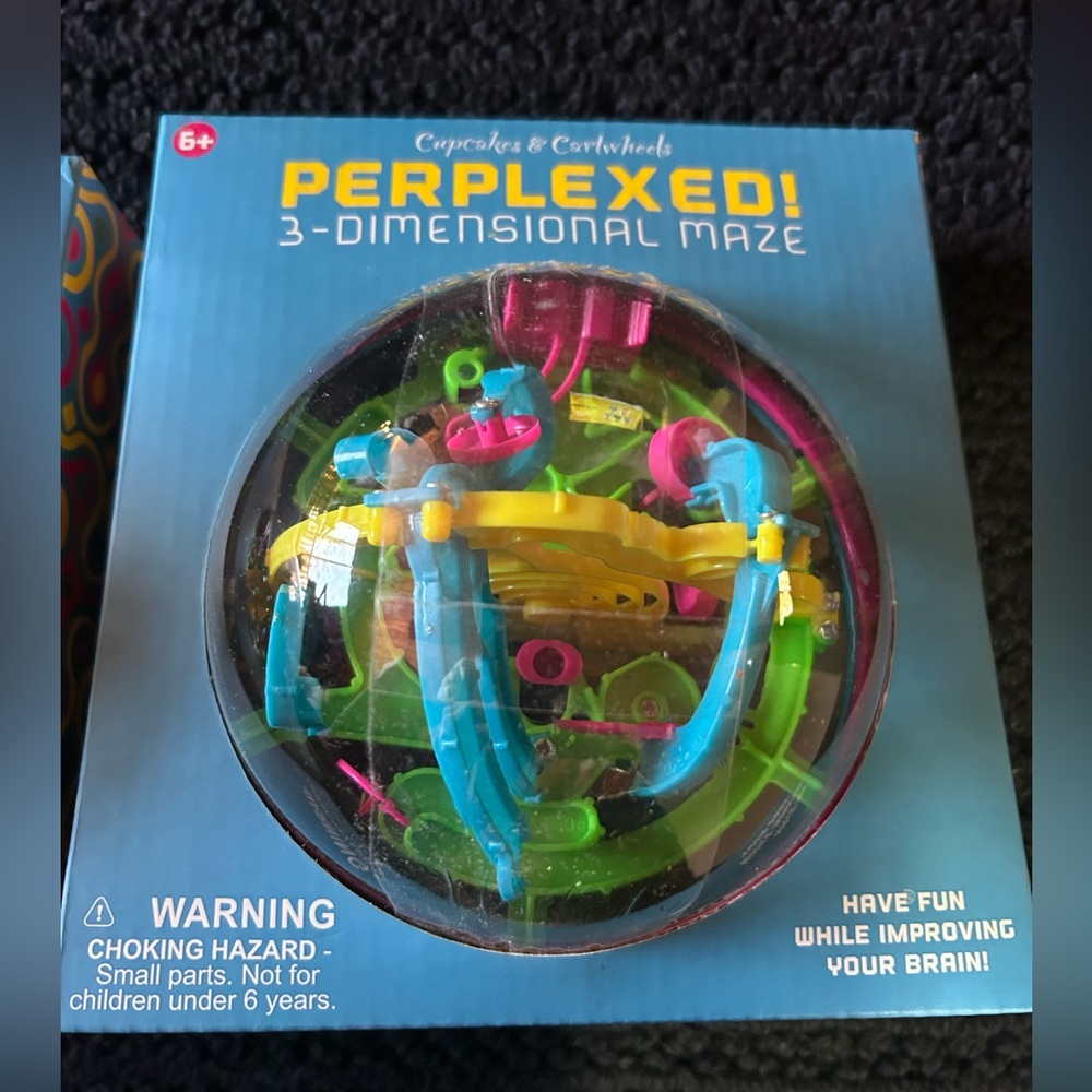 Perplexed ! 3-Dimensional Maze Toy - Multicolor